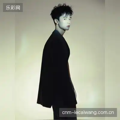邬琳